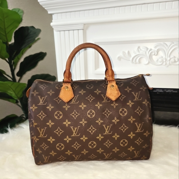 Louis Vuitton Handbags - 🔥💫 Good Condition 💫🔥 Authentic Louis Vuitton Speedy 30